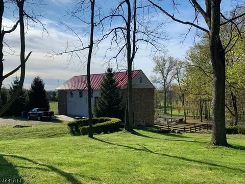 83 Sandbrook Headquarters, Stockton, NJ 08559