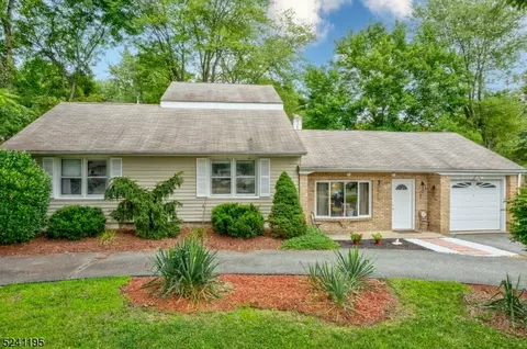 212 Changebridge Rd, Montville, NJ 07045