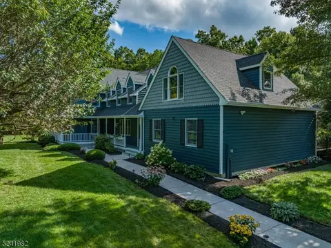 331 Newport Rd, Glen Gardner, NJ 08826