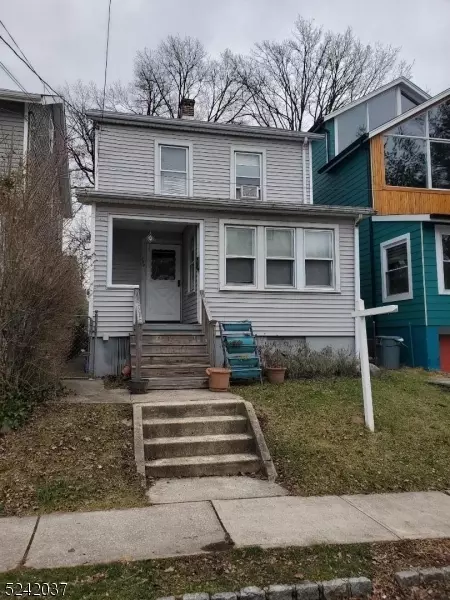 790 Prospect St, Maplewood, NJ 07040