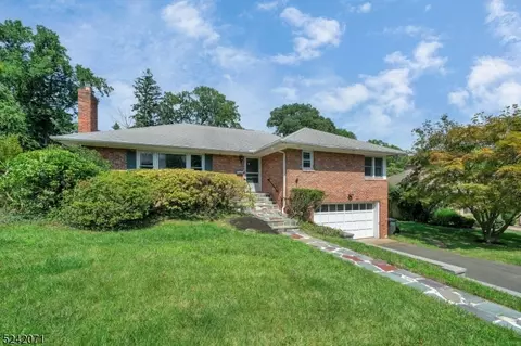 11 Luddington Rd, West Orange, NJ 07052