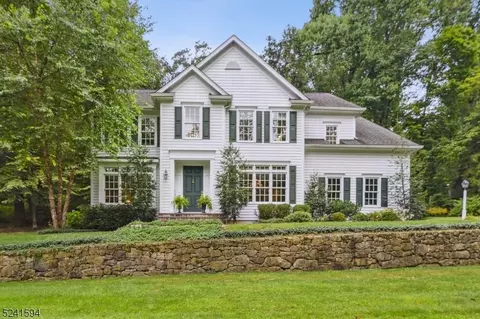 70 Millbrook Rd, Harding Twp, NJ 07976