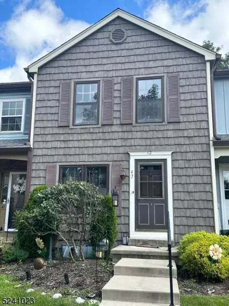 42 Duck Hawk Ct, Hackettstown, NJ 07840