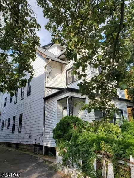 151 Shephard Ave, Newark, NJ 07112
