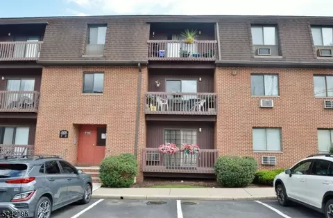 730 Mill St #F 10, Belleville, NJ 07109