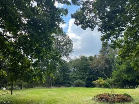 271 County Route 579, Bethlehem Twp, NJ 08802