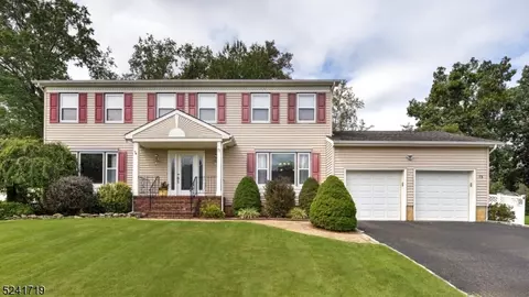 73 Buckland Dr, Hillsborough, NJ 08844