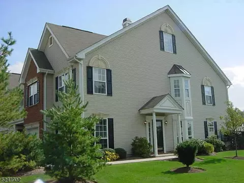 409 Timberbrooke Dr, Bedminster, NJ 07921