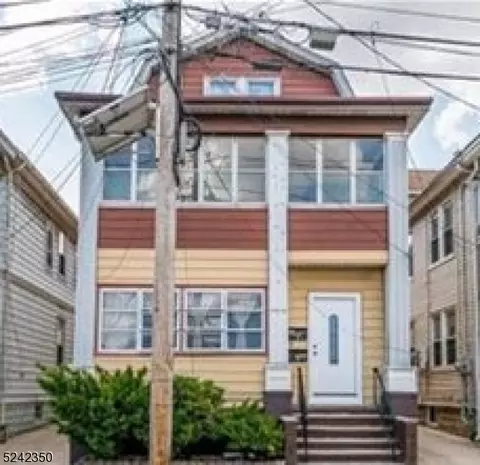 315 Silzer St #2, Perth Amboy, NJ 08861
