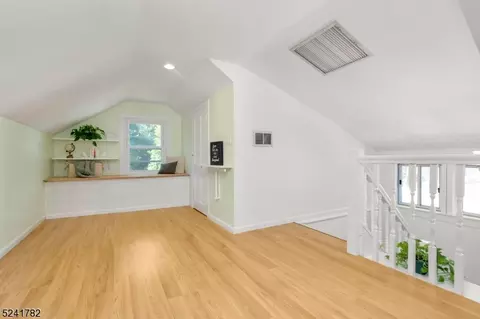 175 Clinton Ave, North Plainfield, NJ 07063 photo 10