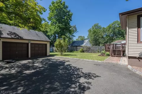 175 Clinton Ave, North Plainfield, NJ 07063 photo 25
