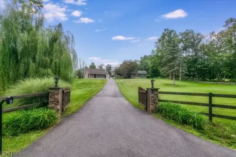 168 Clove Rd, Wantage, NJ 07461