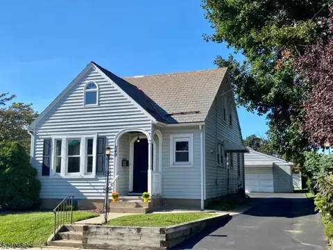549 Corliss Ave, Phillipsburg, NJ 08865