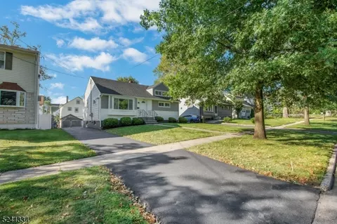 839 E 7th St, Plainfield, NJ 07062 photo 2
