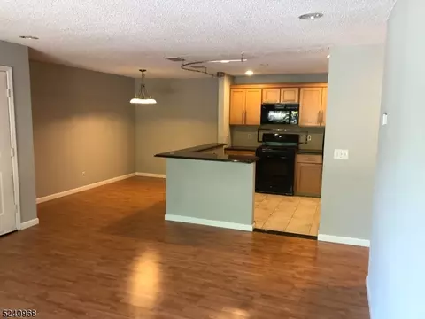 269 Robertson Way, Lincoln Park, NJ 07035