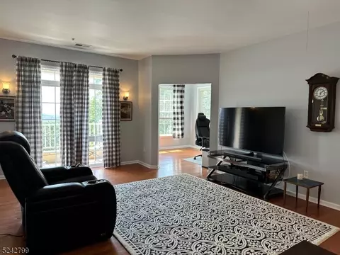 3313 Franklin Ln #3313, Rockaway, NJ 07866