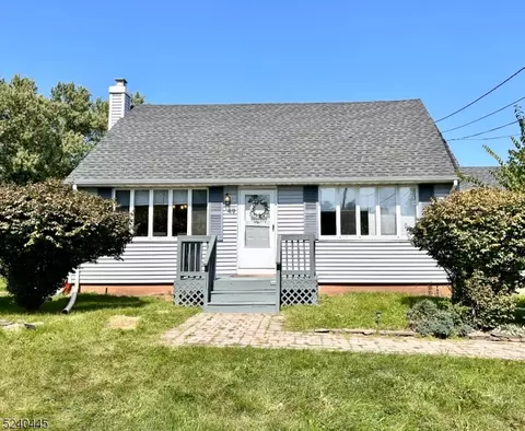 49 Ellison Rd, Franklin Twp, NJ 08873