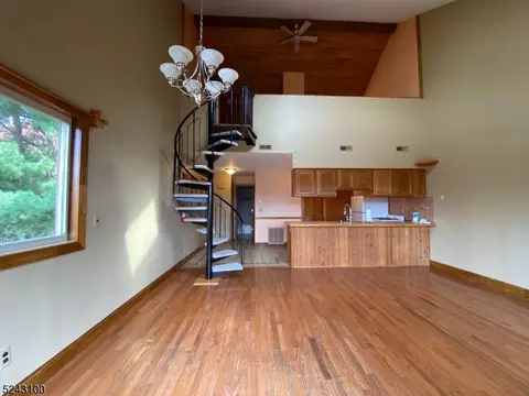 2 Brandywine Dr UNIT 2, Vernon, NJ 07462