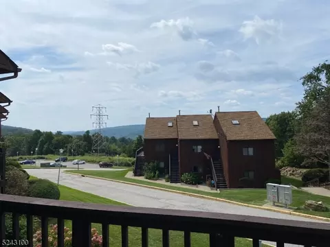 2 Brandywine Dr UNIT 2, Vernon, NJ 07462 photo 13