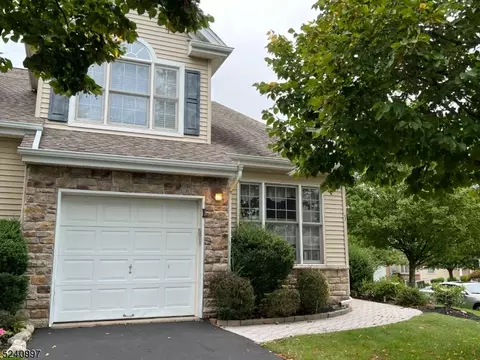1 Silcox Pl, Somerset, NJ 08873