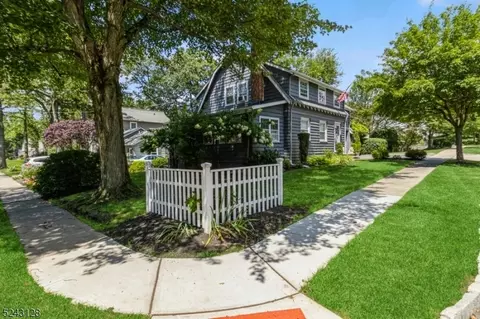 131 Burns Way, Fanwood, NJ 07023