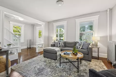 27 Union Ave, Maplewood, NJ 07040