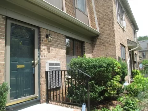 181 Long Hill Rd #6, Little Falls, NJ 07424