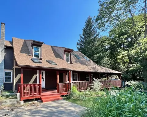 229 Depue St, Belvidere, NJ 07823