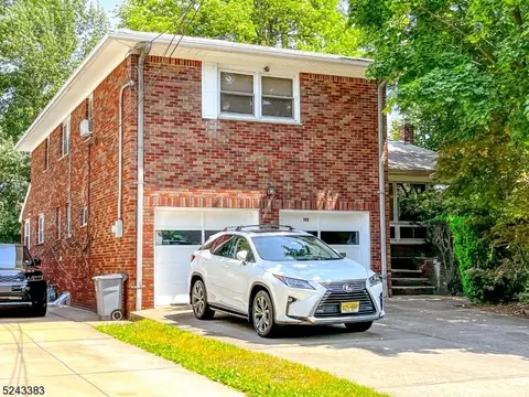 109 Princeton Rd, Elizabeth, NJ 07208