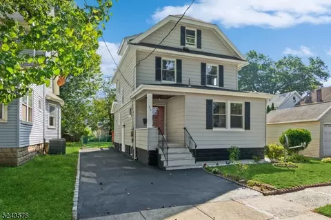 615 Spruce St, Roselle Park, NJ 07204