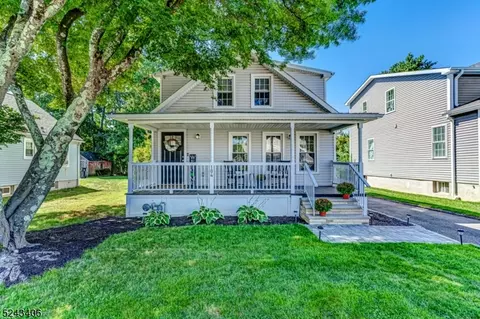 104 Fairchild Ave, Morris Plains, NJ 07950