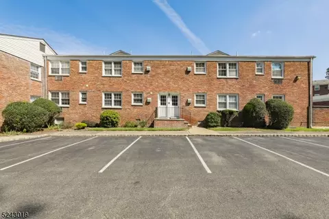 147 Ridge Rd #B, Cedar Grove, NJ 07009