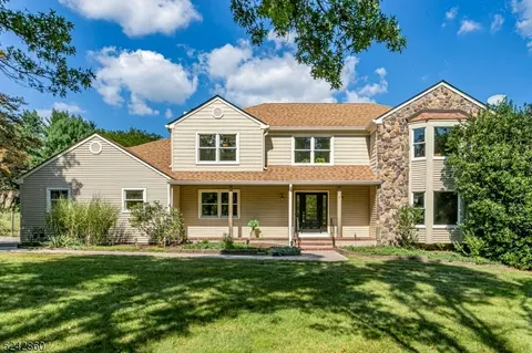 16 Staats Farm Rd, Montgomery, NJ 08502