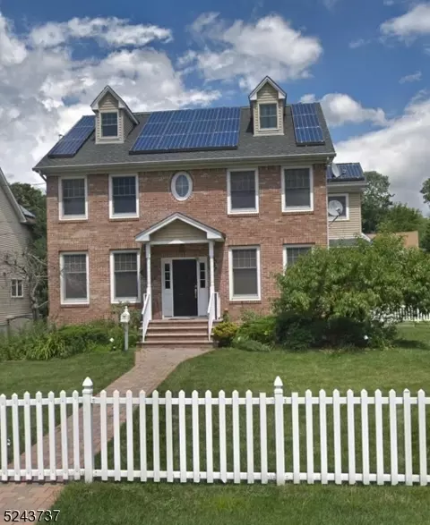220 Farley Ave, Fanwood, NJ 07023