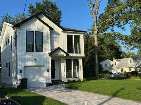 11 Roosevelt Ave, Fanwood, NJ 07023