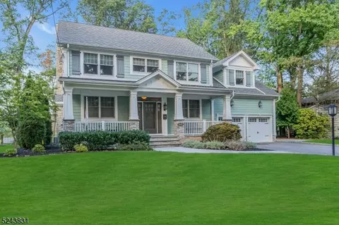 1445 Grandview Ave, Westfield, NJ 07090