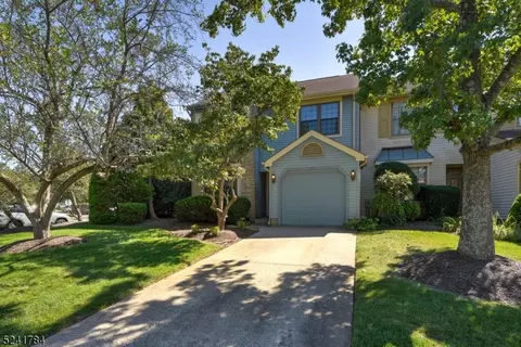 101 Eastwick Ct, Hillsborough, NJ 08844