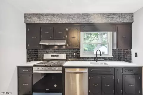 937 Rosemont Ave, Union, NJ 07083