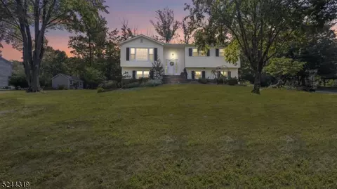 38 Magnolia Ave, Denville, NJ 07834