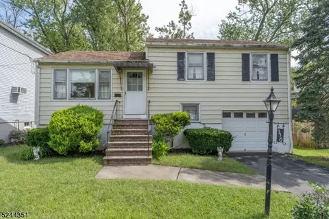 110 River Dr, Parsippany-troy Hills Twp, NJ 07034