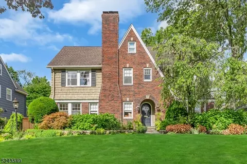 300 Forest Ave, Glen Ridge, NJ 07028