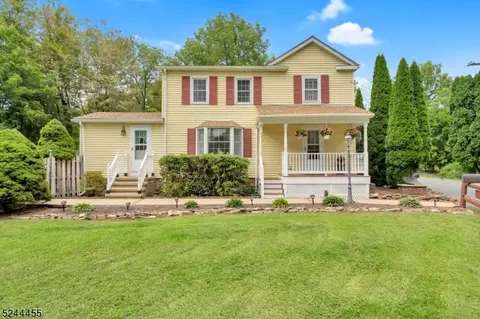 65 Valley Rd, Oxford, NJ 07863