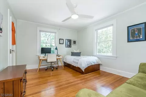 29 Laurel Pl, Montclair, NJ 07043 photo 25