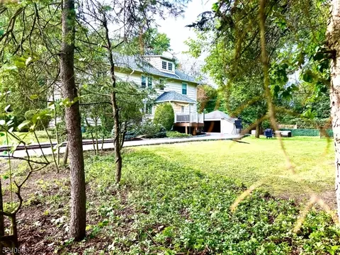 29 Laurel Pl, Montclair, NJ 07043 photo 29