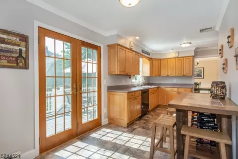 136 E Central Ave, Wharton, NJ 07885 photo 6