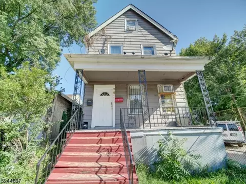 9 Weber Pl, Irvington, NJ 07111