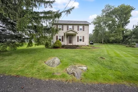 583 Montana Rd, Phillipsburg, NJ 08865