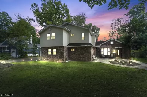 42 Van Arsdale Pl, Teaneck, NJ 07666