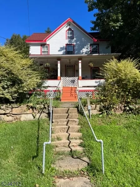 60 Buckley Ave, Oxford, NJ 07863