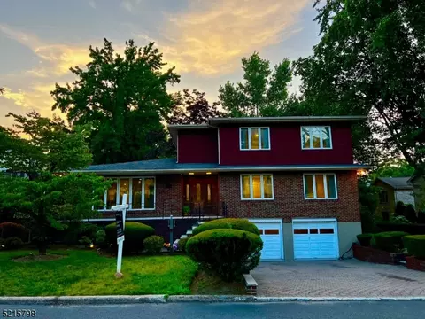 14 Hammett Ave, Englewood Cliffs, NJ 07632
